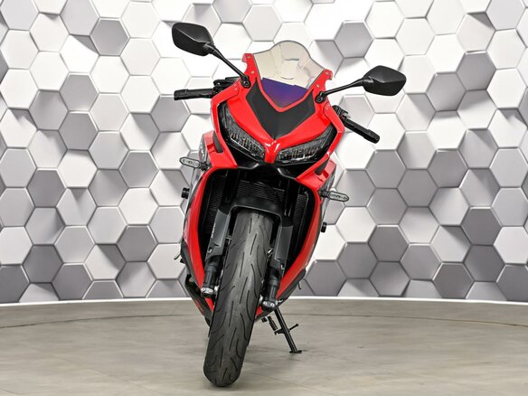 2023 Honda CBR 650R, красный, 977000 рублей - вид 4