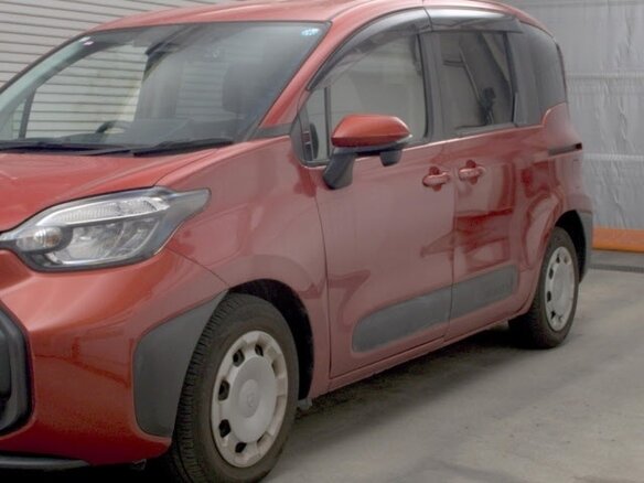 2023 Toyota Sienta III, красный, 1139000 рублей - вид 3