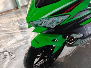 2022 Kawasaki Ninja 400, зелёный, 560000 рублей, вид 5