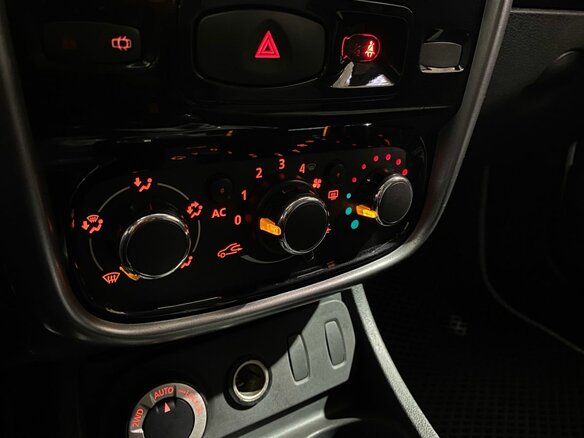 2013 Renault Duster I, серый, 860000 рублей - вид 14