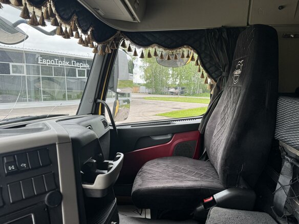 2017 Volvo FM, жёлтый, 5000000 рублей - вид 24