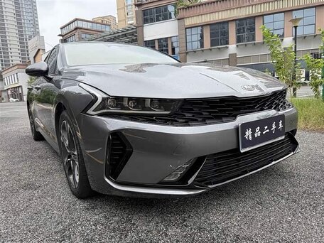 2022 Kia K5 III, серый, 1933000 рублей, вид 3