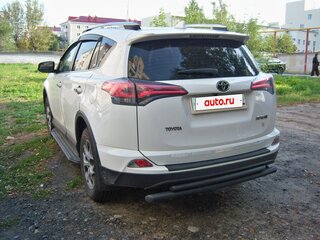 2016 Toyota RAV4 IV (XA40) Рестайлинг, белый, 2000000 рублей, вид 4