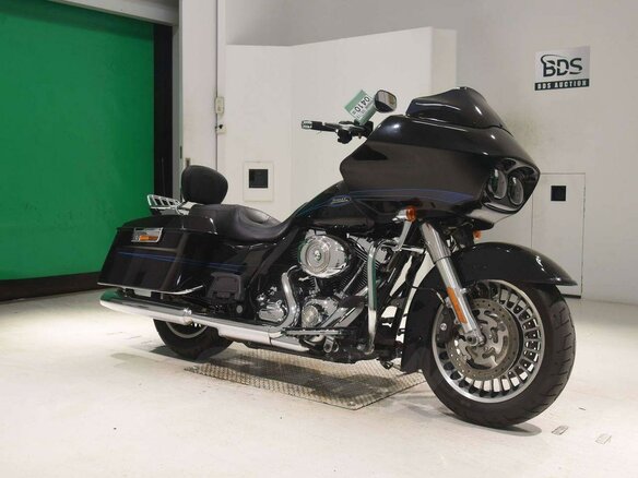 2009 Harley-Davidson Road Glide, серый, 1050000 рублей