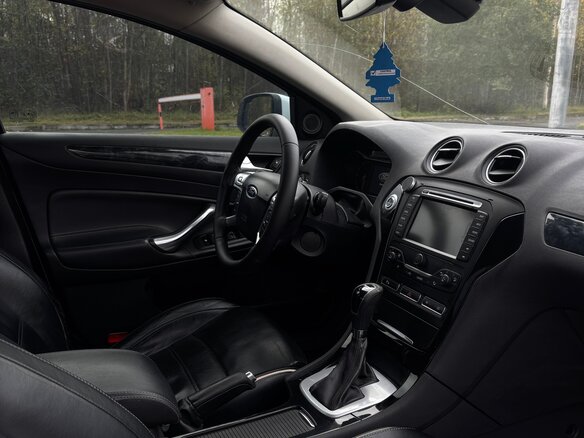 2013 Ford Mondeo IV Рестайлинг, белый, 540000 рублей - вид 8