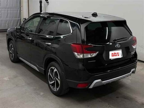 2022 Subaru Forester V Рестайлинг, чёрный, 2420020 рублей - вид 2
