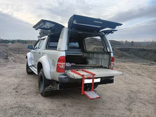 2014 Toyota Hilux Arctic Trucks AT38 VII Рестайлинг, серый, 3200000 рублей, вид 5