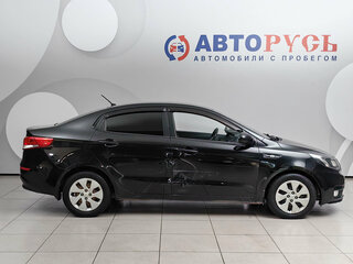 2015 Kia Rio III Рестайлинг, чёрный, 716000 рублей, вид 5
