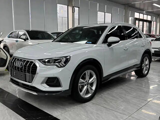 2022 Audi Q3 35 TFSI II (F3), белый, 2250000 рублей, вид 2