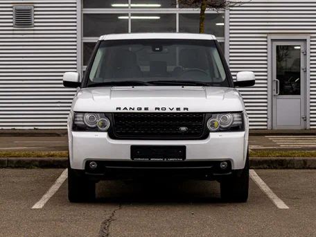 2012 Land Rover Range Rover III Рестайлинг 2, белый, 1555000 рублей, вид 2