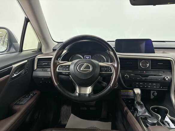2018 Lexus RX 300 IV, белый, 3990000 рублей - вид 11