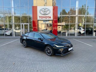 2022 Toyota Avalon V, чёрный, 3549000 рублей, вид 3