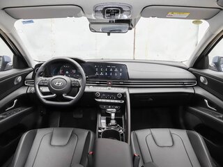 2026 Hyundai Elantra VII (CN7) Рестайлинг, синий, 1997000 рублей, вид 4