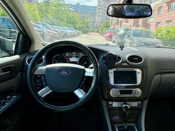 2008 Ford Focus II Рестайлинг, серый, 580000 рублей - вид 6