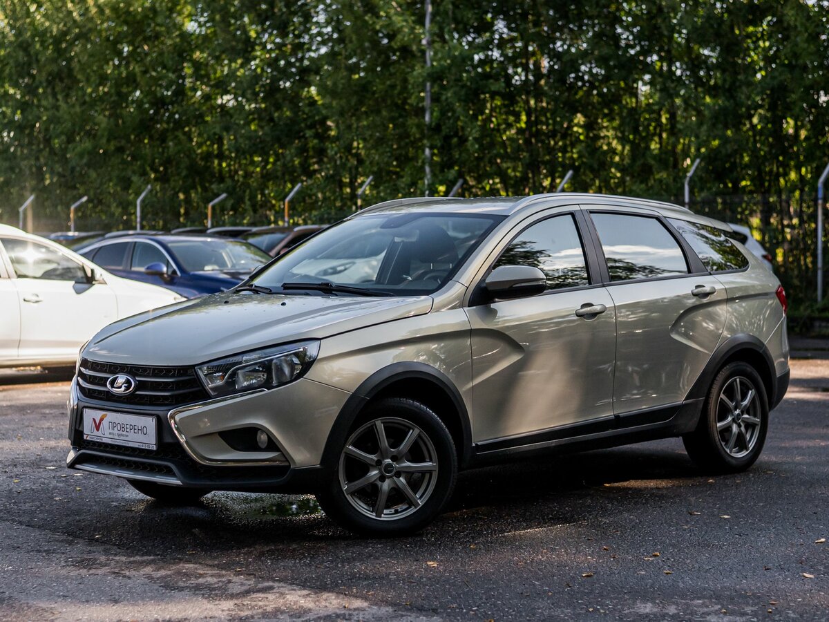 Открыть фотографии: Lada (ВАЗ) Vesta I