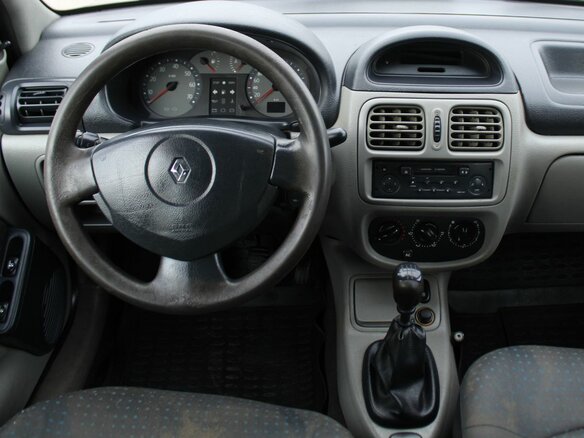 2004 Renault Symbol I Рестайлинг, зелёный, 129000 рублей - вид 5