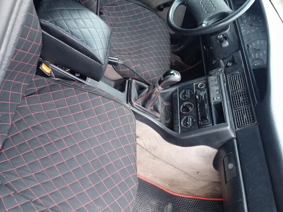 1988 Audi 100 III (C3), белый, 230000 рублей - вид 20