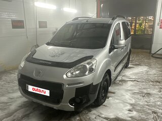 2012 Peugeot Partner II Рестайлинг, серебристый, 630000 рублей, вид 1