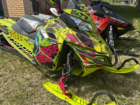 2015 BRP Ski-Doo Freeride, зелёный, 650000 рублей