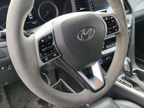 2019 Hyundai Sonata VII (LF) Рестайлинг, чёрный, 1410000 рублей - вид 9