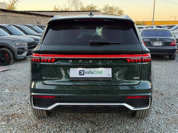 2026 Geely Monjaro I Рестайлинг, зелёный, 4030300 рублей - вид 5