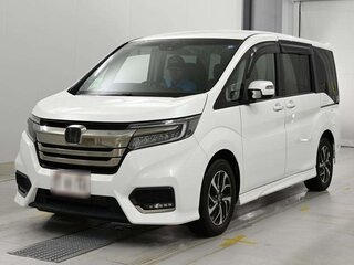 2022 Honda Stepwgn Spada V Рестайлинг, белый, 1710000 рублей, вид 1