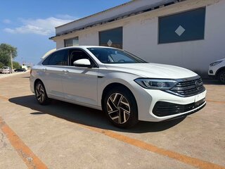 2023 Volkswagen Sagitar III Рестайлинг, белый, 1330000 рублей, вид 3