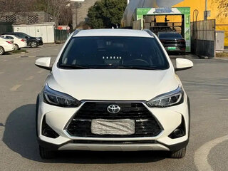 2022 Toyota Yaris L XP150 Рестайлинг, белый, 1170004 рублей, вид 2