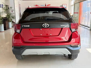 2023 Toyota Yaris L X XP150 Рестайлинг, пурпурный, 1150017 рублей, вид 5