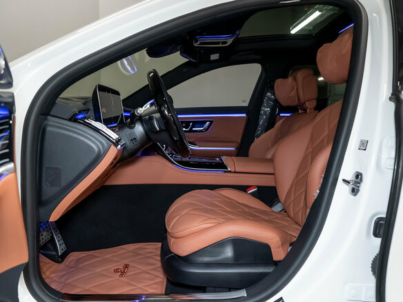 2021 Mercedes-Benz Maybach S-Класс 580 II (Z223), белый, 23990000 рублей - вид 21