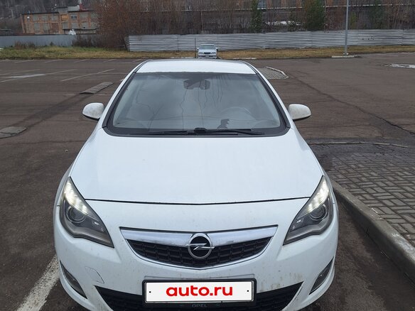 2012 Opel Astra J, белый, 460000 рублей