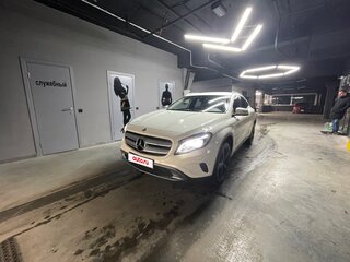 2016 Mercedes-Benz GLA 250 I (X156), белый, 2699000 рублей, вид 2