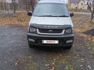 2001 Toyota Town Ace III, серый, 650000 рублей, вид 1