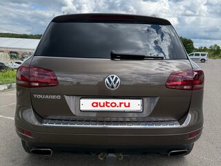 2014 Volkswagen Touareg II, коричневый, 2050000 рублей, вид 4