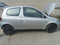 2000 Toyota Vitz I (P10), серебристый, 140000 рублей - вид 2