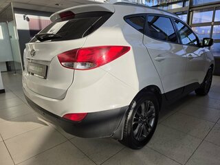 2014 Hyundai ix35 I Рестайлинг, белый, 1199000 рублей, вид 4