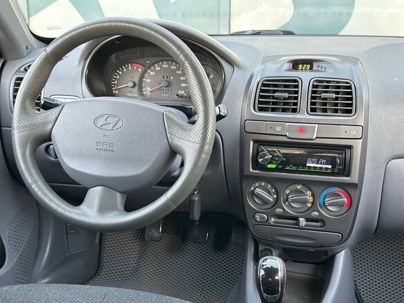2008 Hyundai Accent ТагАЗ II, серый, 475000 рублей - вид 13