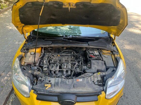 2013 Ford Focus III, жёлтый, 540000 рублей - вид 10