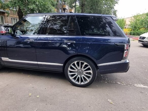 2013 Land Rover Range Rover IV, синий, 3000000 рублей - вид 6