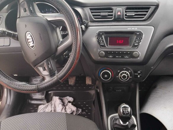 2014 Kia Rio III, коричневый, 1000000 рублей - вид 7