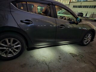 2017 Mazda Axela III Рестайлинг, серый, 1550000 рублей, вид 5