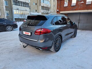 2010 Porsche Cayenne S II (958), серый, 3000000 рублей, вид 3