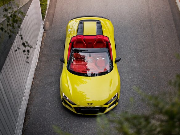 2019 Audi R8 V10 performance II (4S) Рестайлинг, жёлтый, 21500000 рублей - вид 3