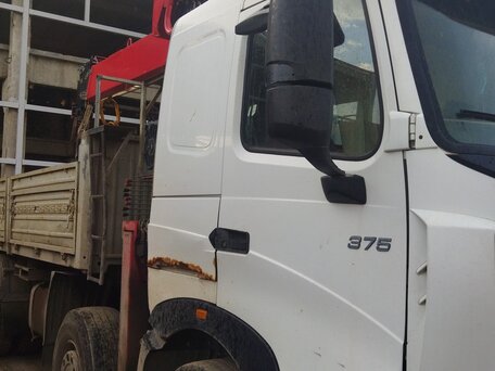 2012 Sinotruk Howo T7H, белый, 6500000 рублей, вид 5