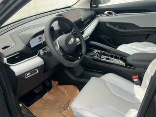 2025 Geely Coolray I Рестайлинг, серый, 2530000 рублей, вид 3