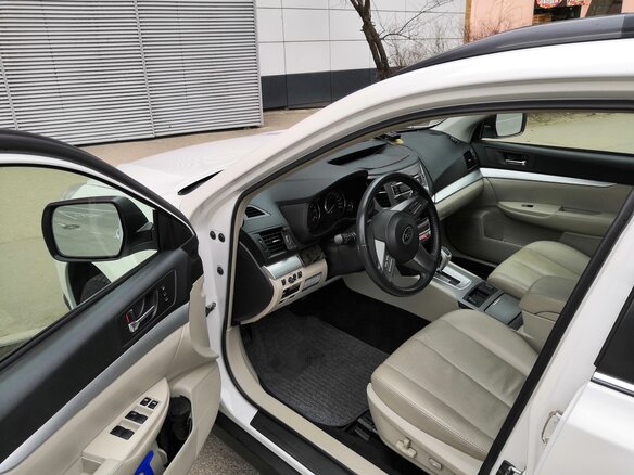 2011 Subaru Outback IV, белый, 1450000 рублей - вид 7