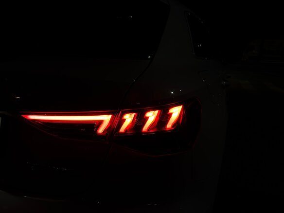 2023 Audi A3 Sportback 35 TFSI IV (8Y), белый, 2450000 рублей - вид 25