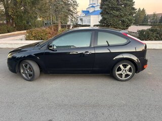 2008 Ford Focus II Рестайлинг, чёрный, 445000 рублей, вид 4