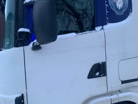 2008 Scania R-Series, белый, 2500000 рублей, вид 4