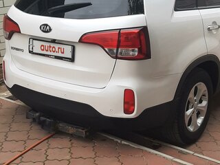 2015 Kia Sorento II Рестайлинг, белый, 1900000 рублей, вид 2
